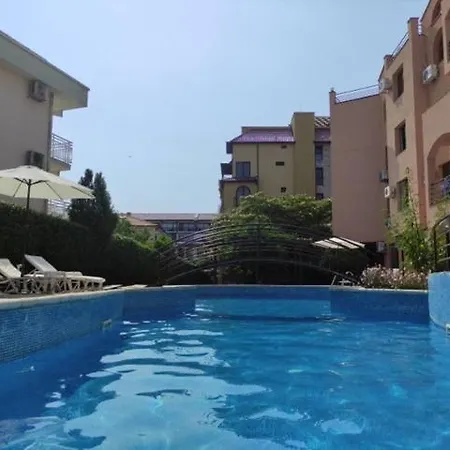 Apartment Relia Apartman *